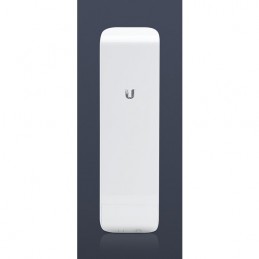 NSM2 UBIQUITI NANOSTATION M2 2, 4GHZ 2 PORTE, POE PASSTHROUGH