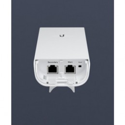 NSM2 UBIQUITI NANOSTATION M2 2, 4GHZ 2 PORTE, POE PASSTHROUGH